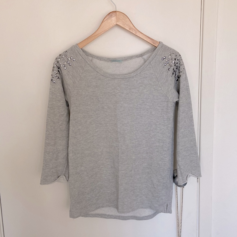 CUTE LIGHTWEIGHT SWEATSHIRT